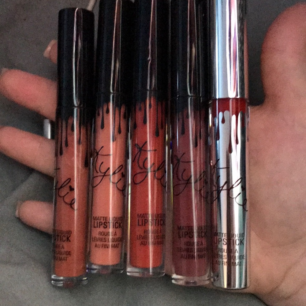 KYLIE COSMETICS BUNDLE